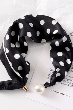 TS2305-BLANC À POIS NOIR