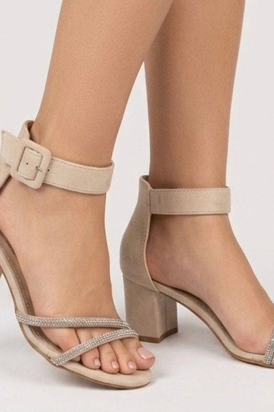 V526 B-BEIGE