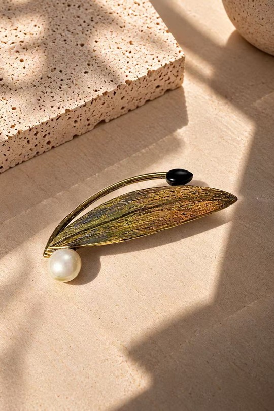BROCHE0061613-3-DORÉ