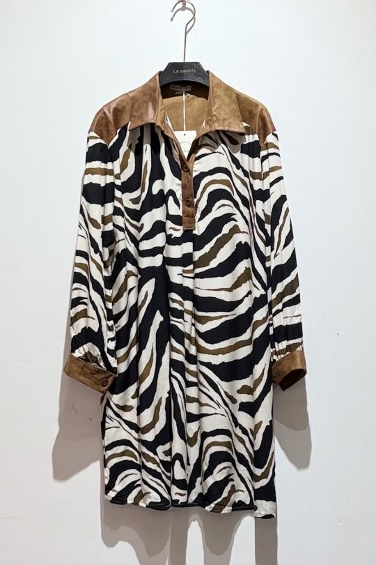 5716B-CAMEL