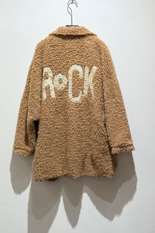 3828Rock-1-CAMEL