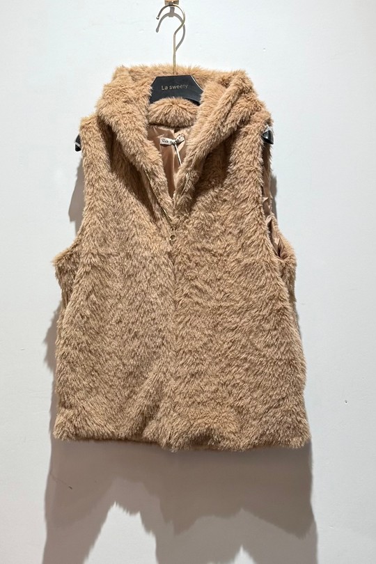 5773-CAMEL