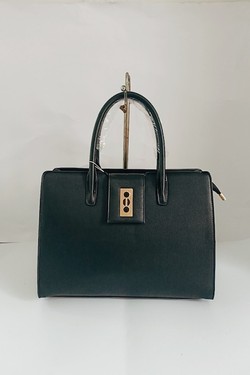 L688-TAUPE