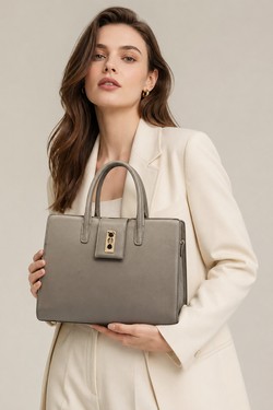 L688-TAUPE