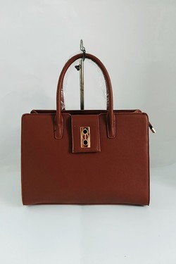 L688-TAUPE