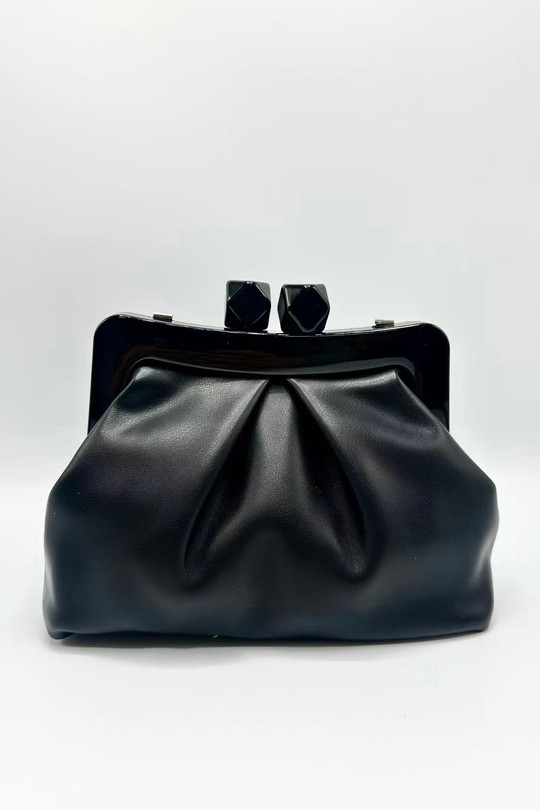 5946-NOIR