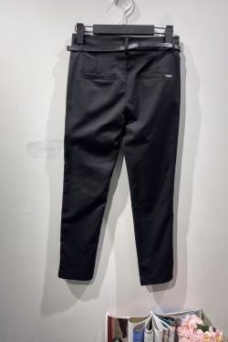 L242-NOIR