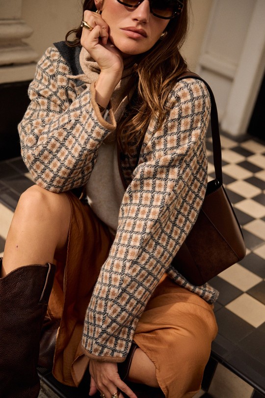 AR1222-TAUPE