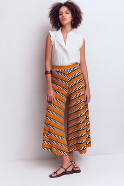 P010-137-ORANGE