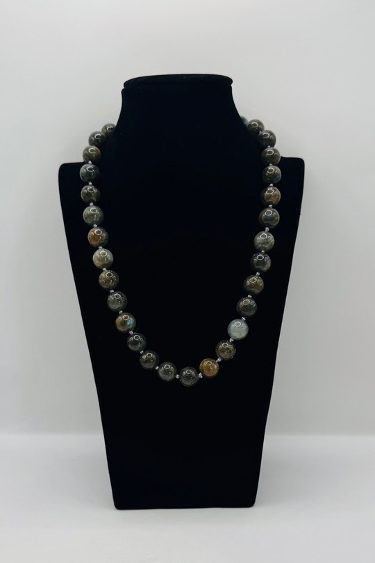 COLAB04-GRIS