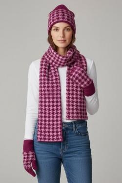 SET TROIS PIECES A MOTIF-VIOLET