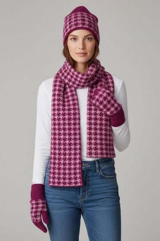 SET TROIS PIECES A MOTIF-VIOLET