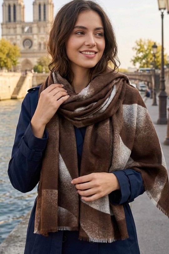 261677-MARRON