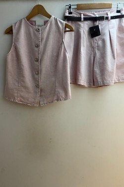 M13-BLUSH