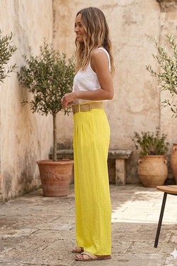 efp2339-JAUNE