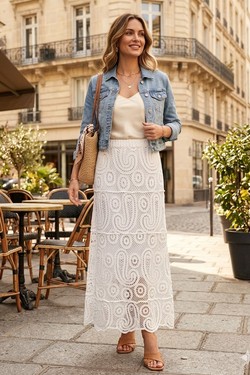 efp0028-BLANC