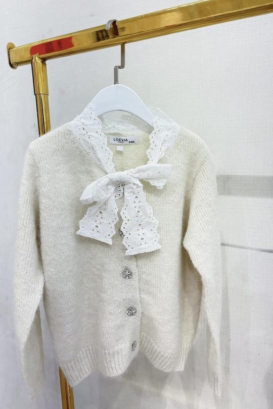J011-BLANC