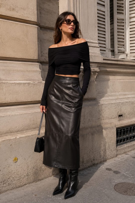 DAISY-NOIR
