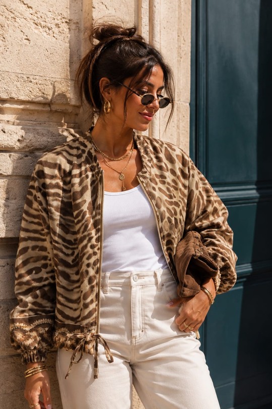 LINE1500-BEIGE