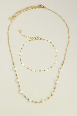 A0940B-10 Bracelet doré en acier inoxydable et perles d’eau douce-BLANC