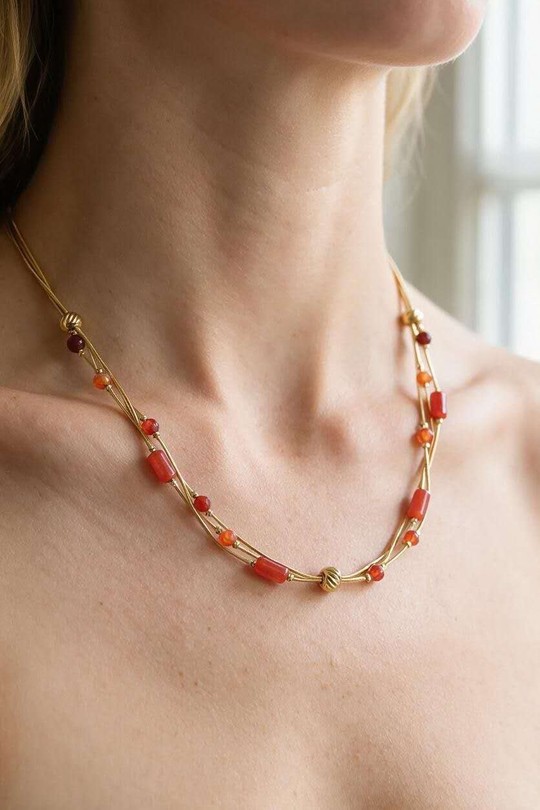 AD0784N-2-5 Collier 3 rangs doré en acier inoxydable avec pierres-ROUGE