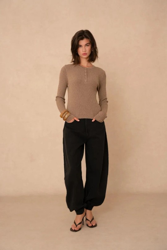 YP2062-TAUPE