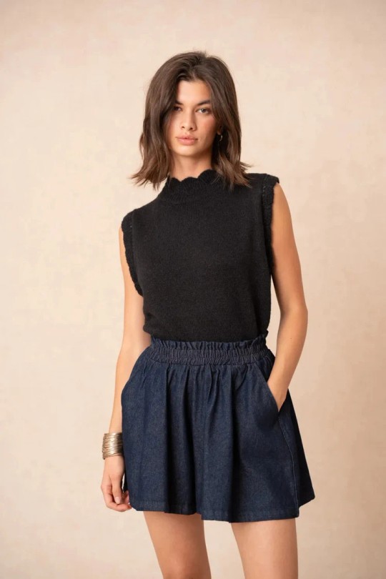 YP2104-NOIR