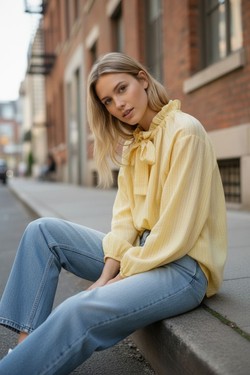 Q037-YELLOW-JAUNE