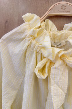 Q037-Jaune-1-JAUNE
