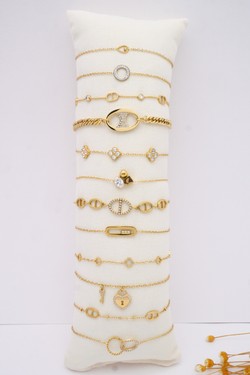 LOT BR206-OR