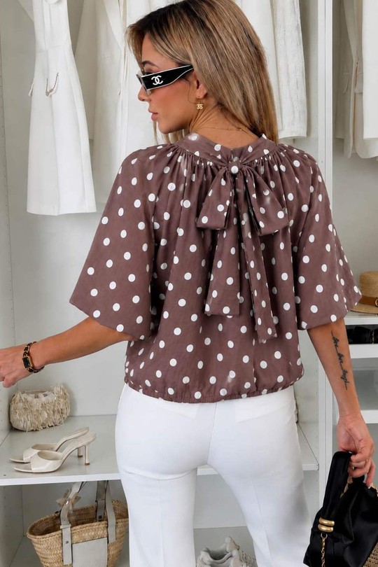 9882pois-MARRON