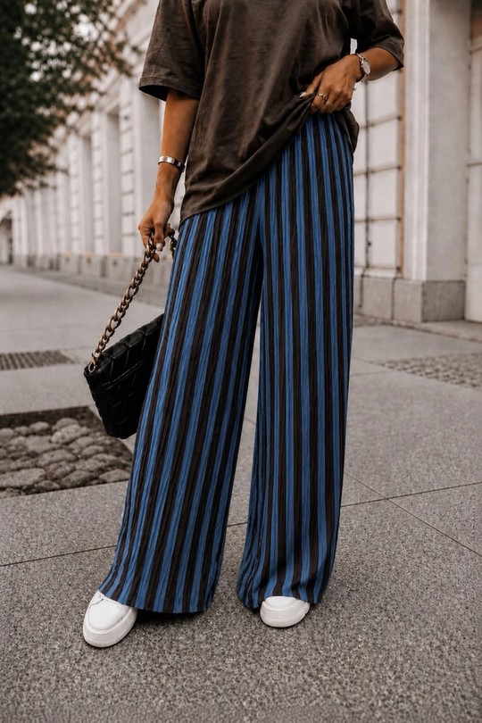 13166RAYURES-BLEU