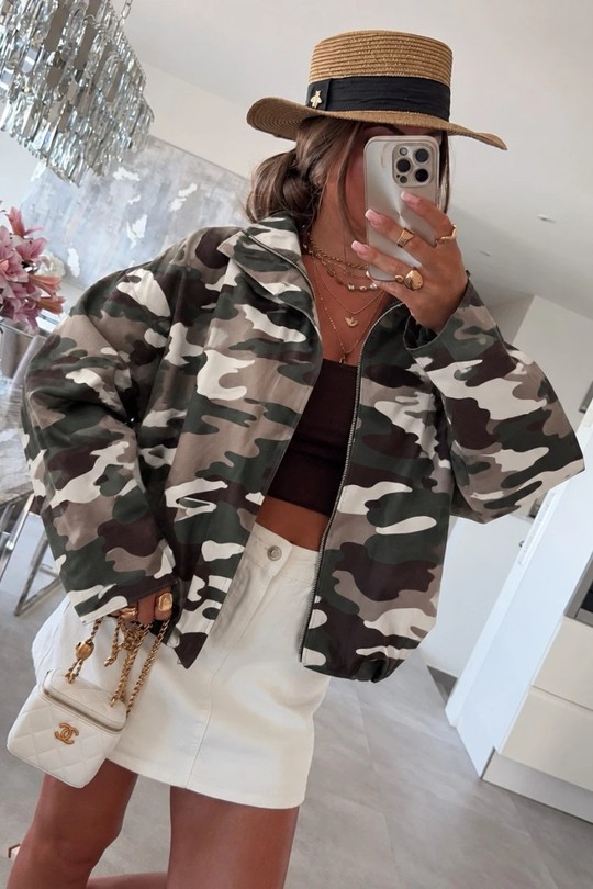 823CAMO-KAKI