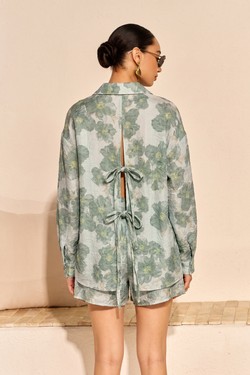 006SU77-VERT