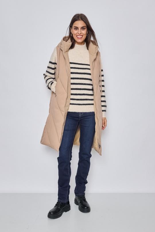 06OES04-BEIGE