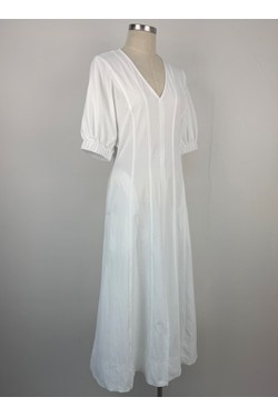 02-3683-BLANC