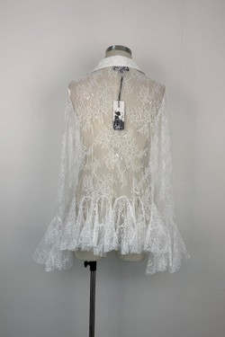 05-3693-BLANC