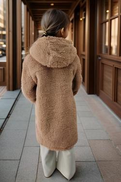 25M001-CAMEL
