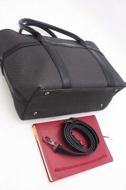 25B-6153-NOIR
