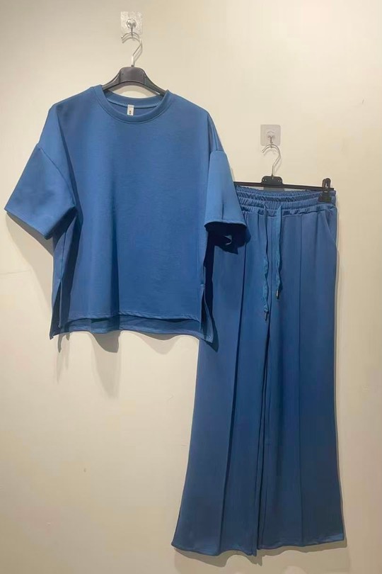 22889-JEANS