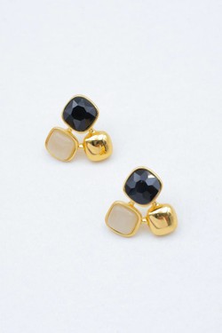 D352-NOIR