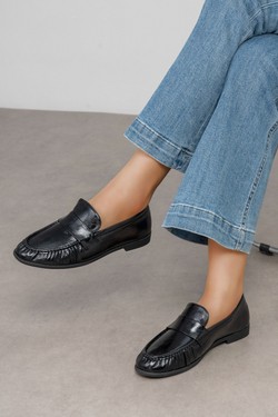 Y-111-NOIR