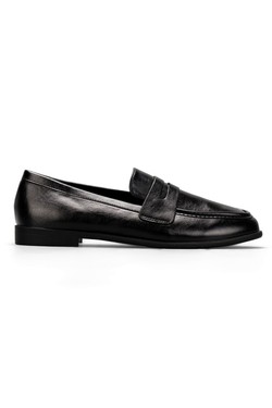 Y-117-NOIR
