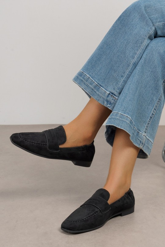 Y-132-NOIR