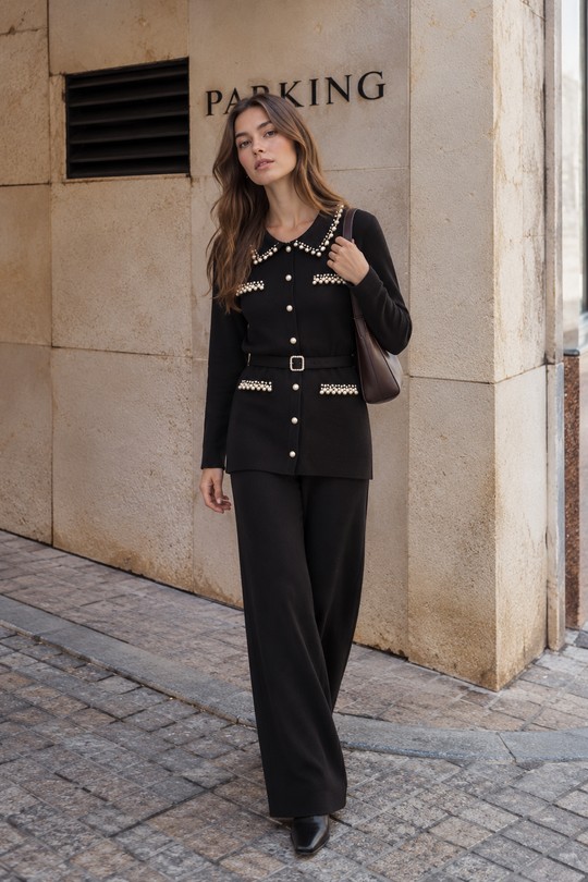Ty261108-NOIR