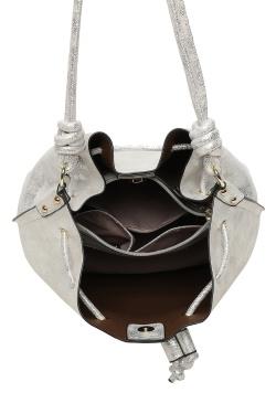 1685328A-BLANC