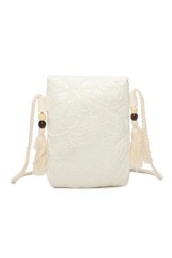 1685642DENTELLE PQT 3