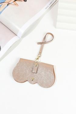B032-CAMEL
