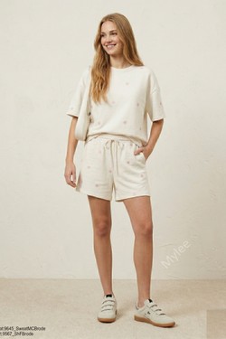 9567_ShFBrode-BLANC