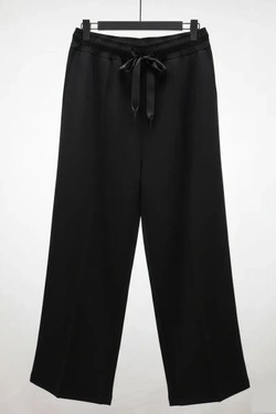 9365_PaLigneANouer-NOIR